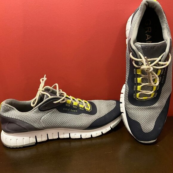 COLE HAAN Men's Grey Grandsport Flex Sneakers - Size 11M - Picture 2 of 6